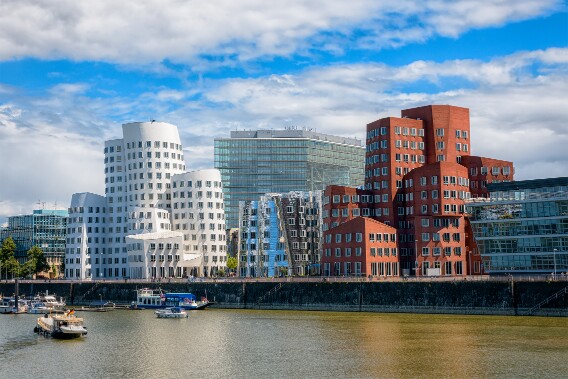 Der neue Zollhoff - Gehry Bauten null