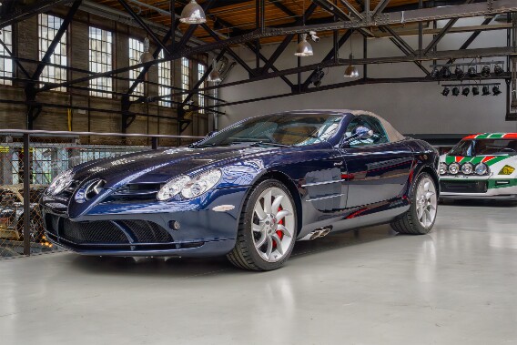 Mercedes McLaren SLR Roadster null